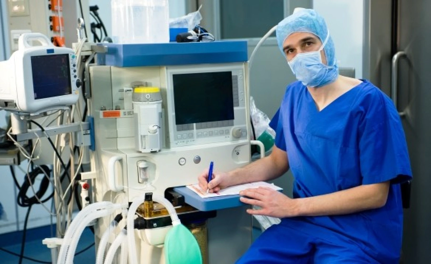 Mit csinál az aneszteziológus?